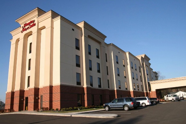 Hampton Inn By Hilton Knoxville-North image 1